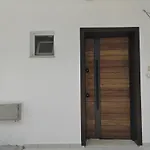 Cozy Centrally Located Room For Two 1, 10 Min Walk From City Center