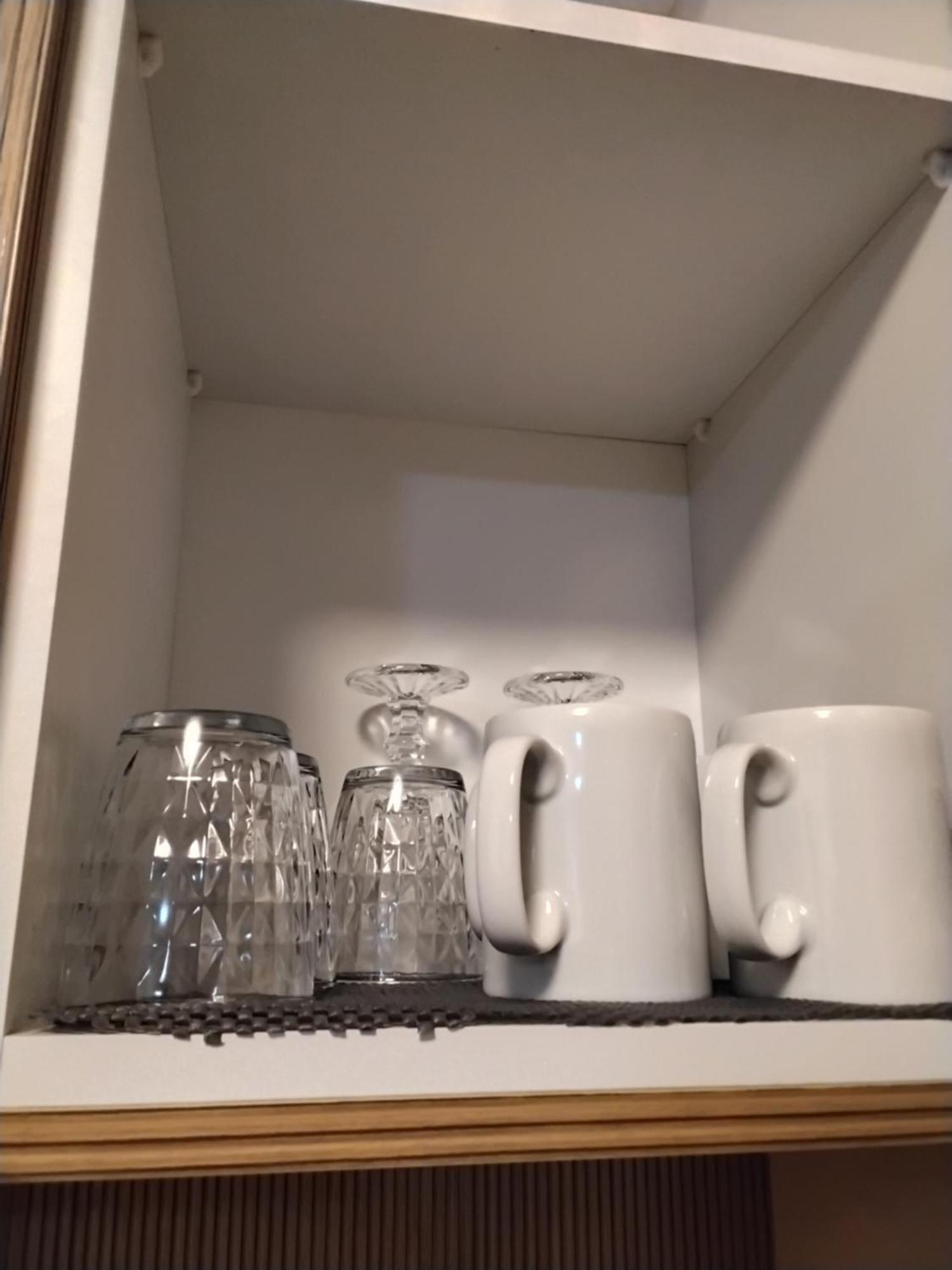 Cozy Centrally Located For Two 1, 10 Min Walk From Center *