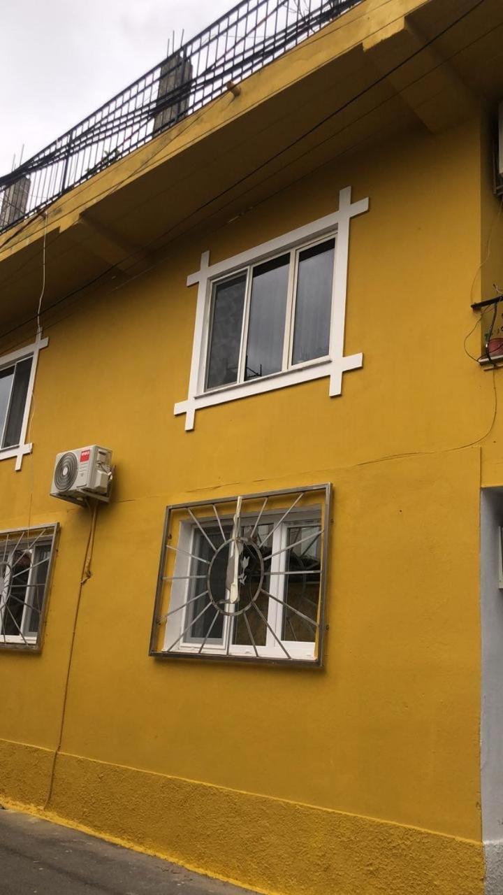 Cozy Centrally Located For Two 1, 10 Min Walk From Center Tirana