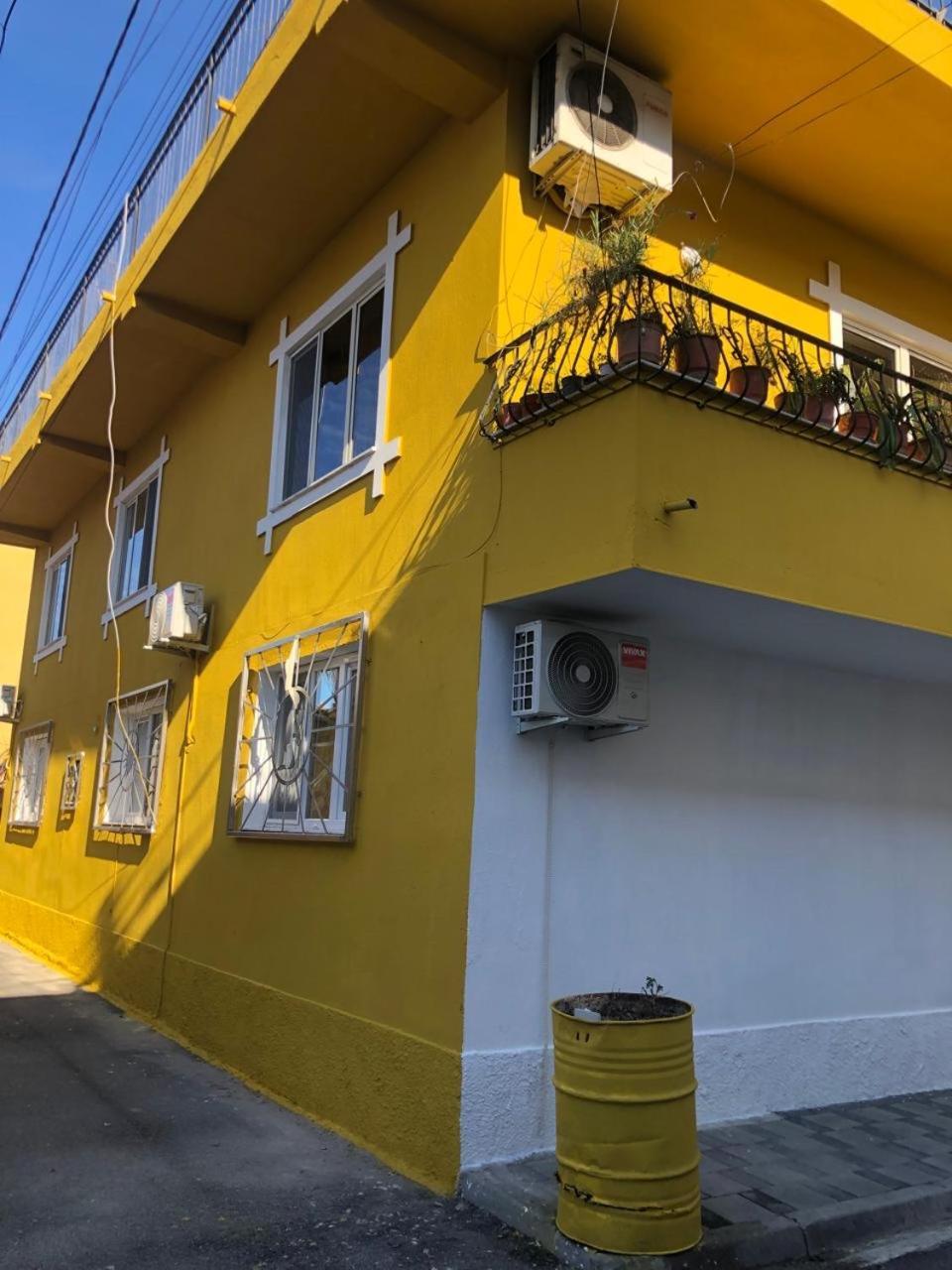Cozy Centrally Located For Two 1, 10 Min Walk From Center Apartamento Tirana